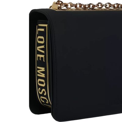 THE EASY CHIC SHOULDER BAG